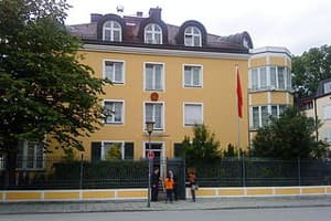 Chinesisches Generalkonsulat München, Hofmannstraße 57